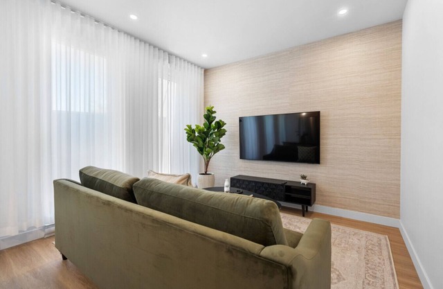 Cozy New Flat in Habitat Plateau by Denstays