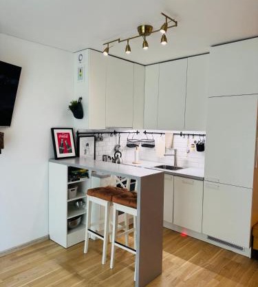 Cozy Ozo Park Apartment, Pet Friendly with Workspace