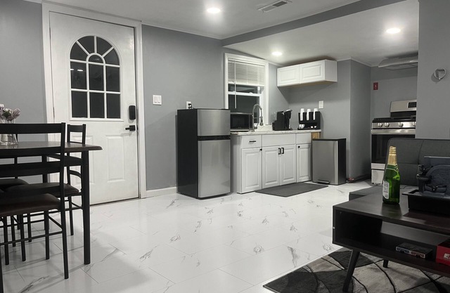 Cozy remodeled apartment near Franconia State park (unit 3)