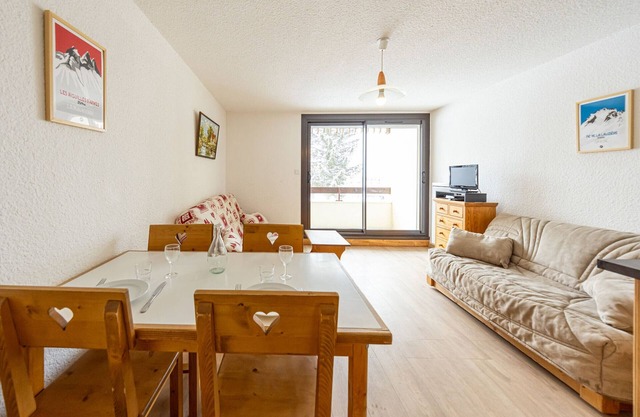 Cozy studio 29m² for 4, near slopes, south-facing balcony