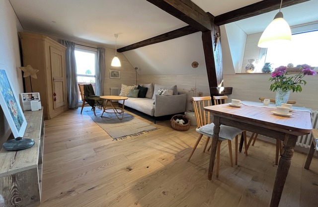 Cozy, sunny vacation apartment in a Black Forest house