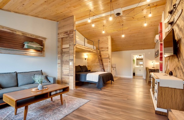 Cozy Tomahawk Studio: On Harrison Hills Trails!