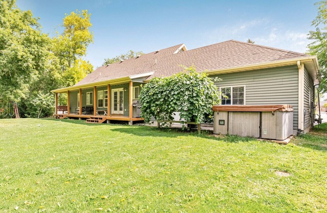 Creekside Family Escape | Firepit | Free Massage*