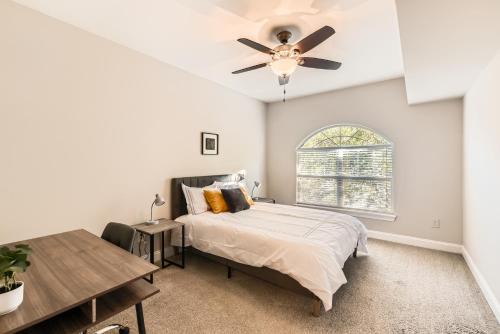 Crest At Midtown 4505 L 1 Bedroom 1 Bathroom