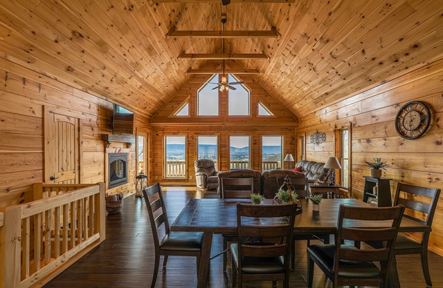 Cresta Blava in Beautiful Shenandoah Woods