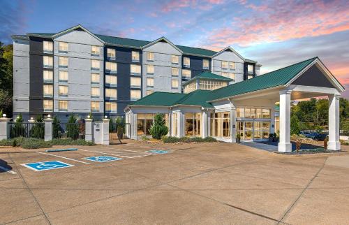 Crowne Plaza Nashville Airport by IHG