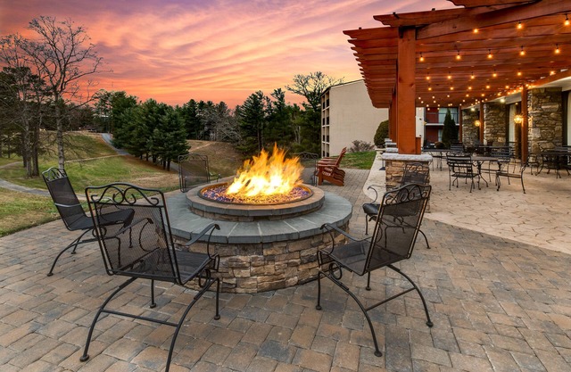 Crowne Plaza Resort Asheville by IHG