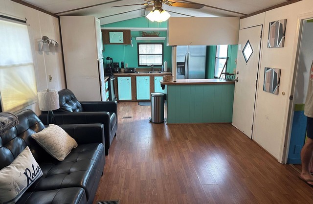 Crystal coast Tindominium sleeps 8
