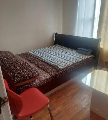 Crystal Room 1 Guest House near 12mins to EWR airport/Prudential/NJIT/Penn station