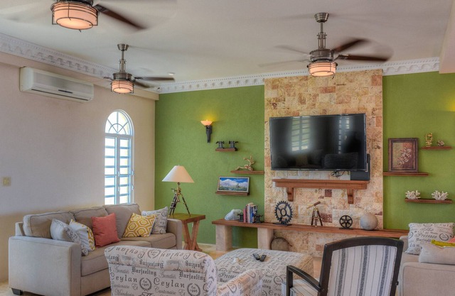 Crystal Sunrise Villa