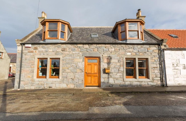 Cullen 117 Seatown With Sea Views