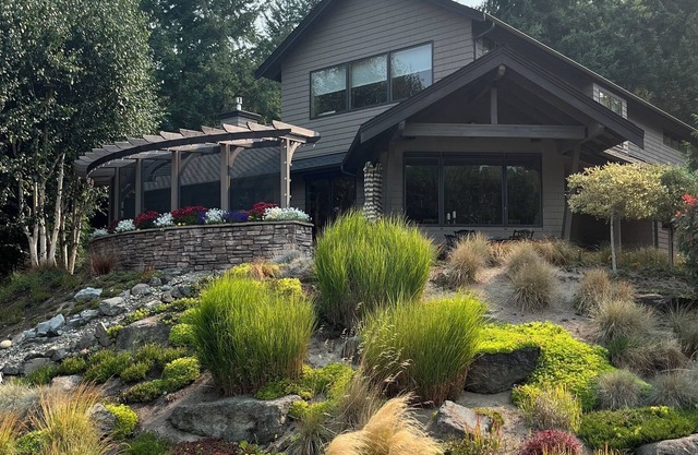 Custom Luxury Home On Golf Course