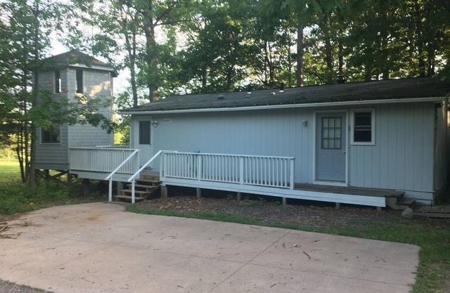 Cute cottage on the golf course