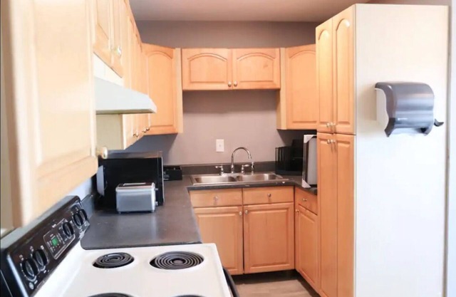 Cute & Friendly 1-BR 10 Mins From Nash