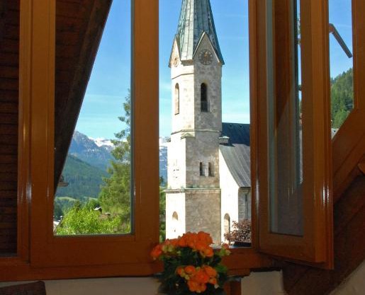 Dachstein West Hotel GmbH-Kirchenwirt Russbach