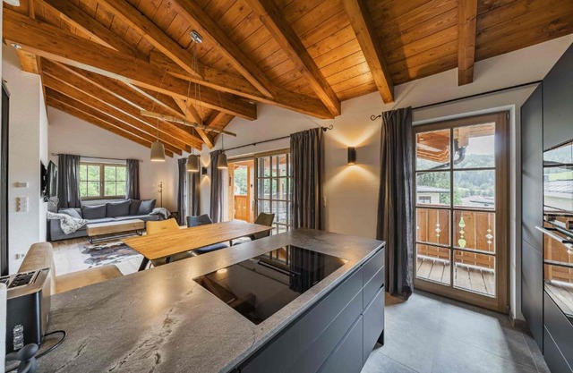 Dachstein West Apartment T4