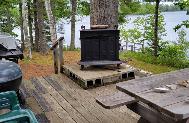Damariscotta Lake Camp - Jefferson, Maine