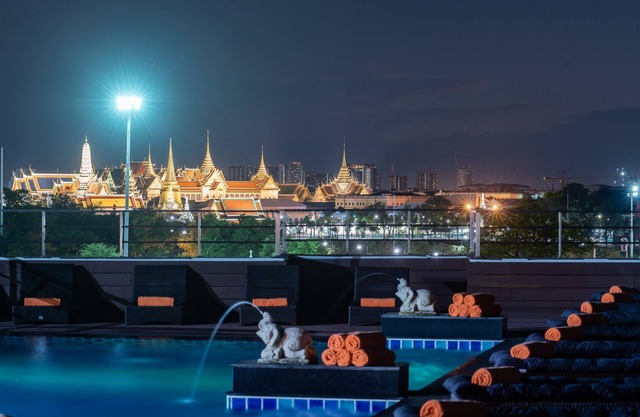 Dang Derm in The Park Khaosan