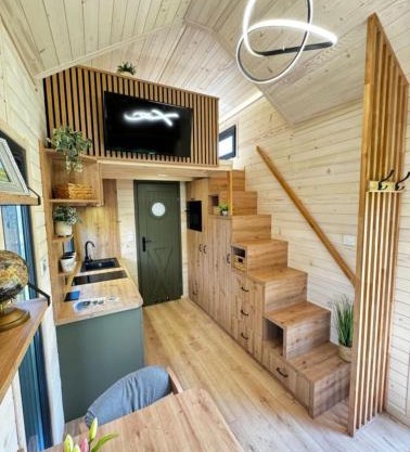 Dauny House