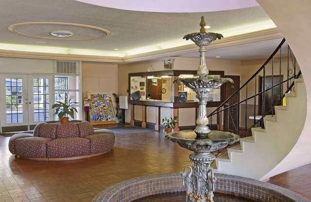 Days Inn by Wyndham Gainesville University