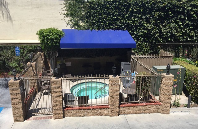 Days Inn by Wyndham Los Angeles LAX/Redondo/Manhattan Beach