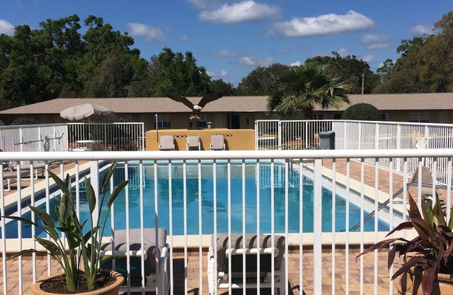 Days Inn by Wyndham Orange City/Deland
