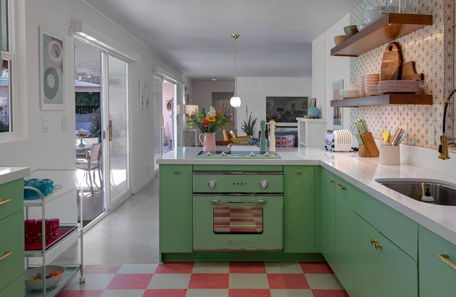 Dazzling MId-Century in P.S. Uptown Design District, 40 x 18' Pool, Spa, Views
