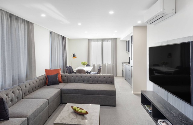 Deco Hotel