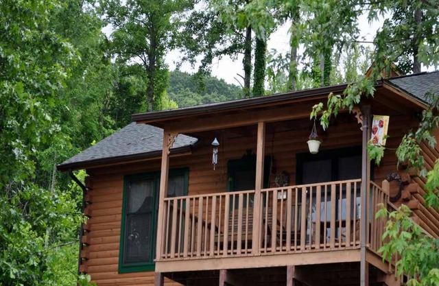 Deer Country Vacation Cabins #1 - Long Range View, Dogs Friendly