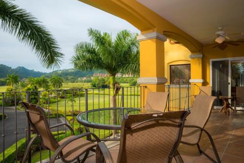 Del Mar 5F 3 bdr Garden View in Los Suenos