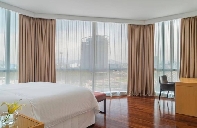 Deluxe King at The Westin Lima Hotel & Convention Center! Onsite Dining, Pool!