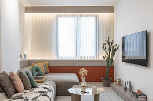 Desert 2 bedrooms apartment in Gemmayze