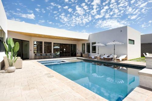 Desert Mirage home