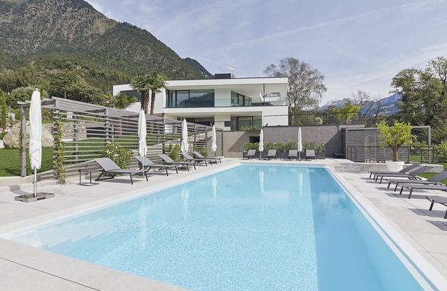 Design suite with spectacular views of the surrounding mountains