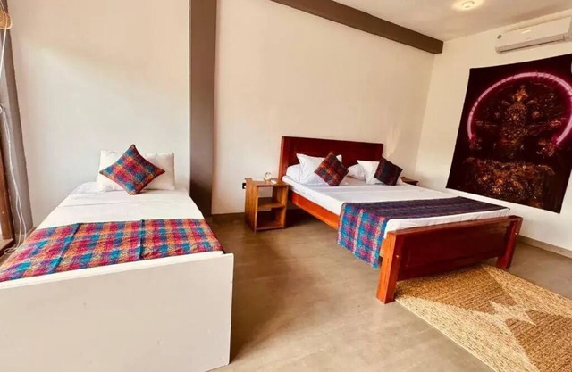 Dharma Place - Triple Room with Balcony