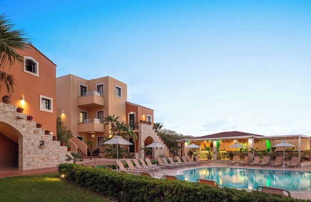 Dia Apartments