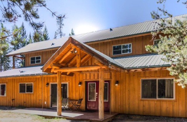 DiamondStone Lodge 5 BR Vacation Rental, great for small groups