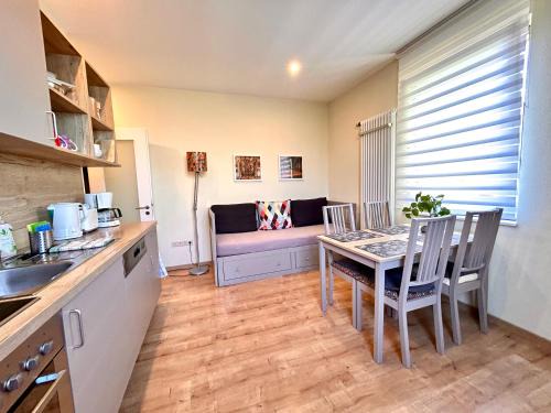 die Senfbude - wunderschöne Apartments für 4 Personen mit Terrasse & Stellplatz