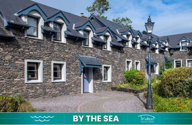 Dingle CY (TR4) No 1 (4 Bed - Sleeps 8) (W) by Interhome