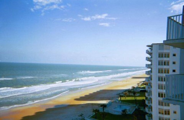 Direct Oceanfront Condo w/Free WiFi on No-Drive Beach