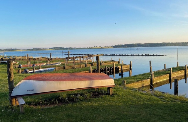 Direct water view 2-4 persons Top location!