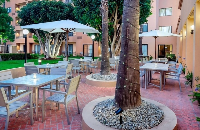 Discover Torrance Minutes To Long Beach Museum Of Art!