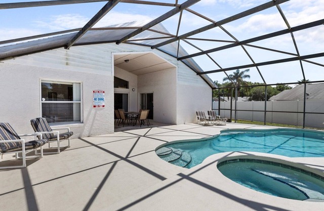 Disney Area Family Villa – Private South-Facing Pool, Spa & Full Privacy