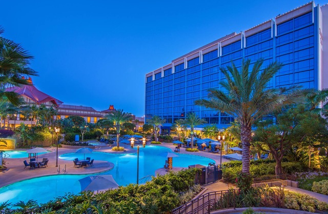 Disneyland Hotel