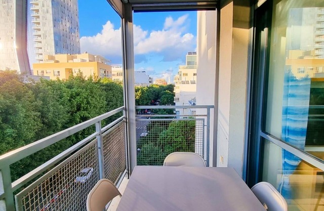 Dizengoff Muguet in Tel Aviv-yafo