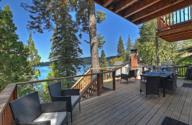 Dock Access, Best Views, Scenic Escape