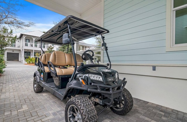 Dog-Friendly! 30A Beaches! Community Pool! 4 Adult Bikes!