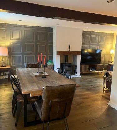 Dog Friendly Cottage with 3 double bedrooms