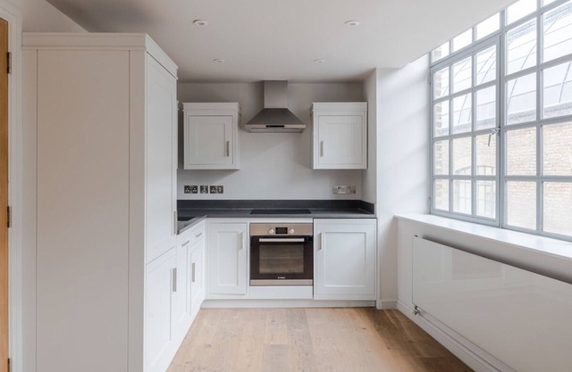 Dolls House - Farringdon - by Frankie Says