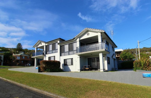 Dolphin Court 2, 1 Gowing Street
